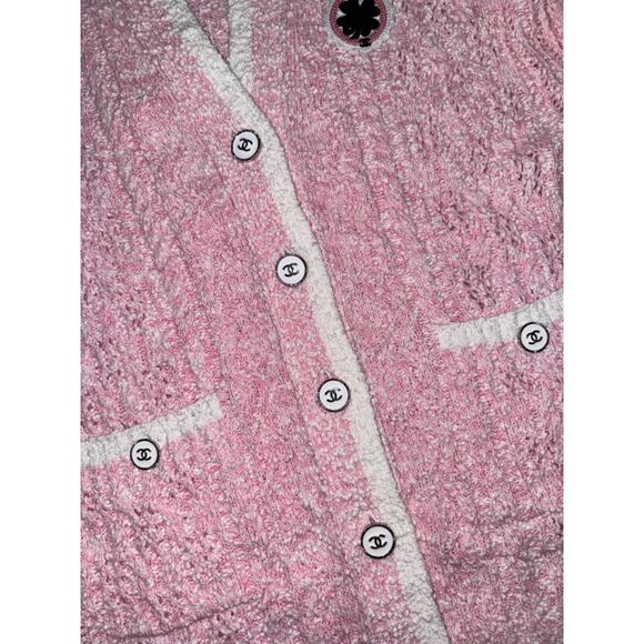 Chanel 24P Pink White Knit Boucle CC Logo Button Long Sleeve Cardigan Sweater 36 - Picture 8 of 16